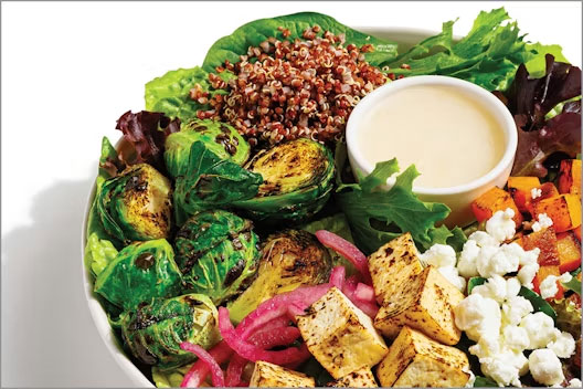 Tofu salad with superfoods
